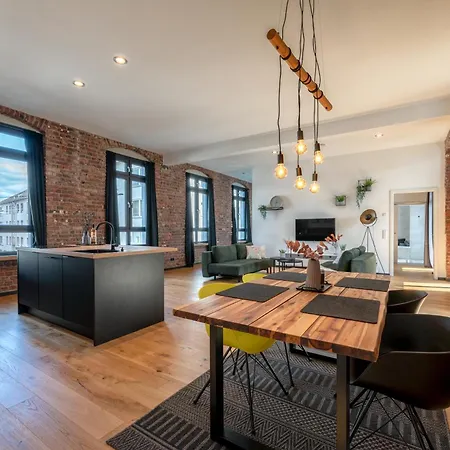 Warehouse Loft Appartamento *